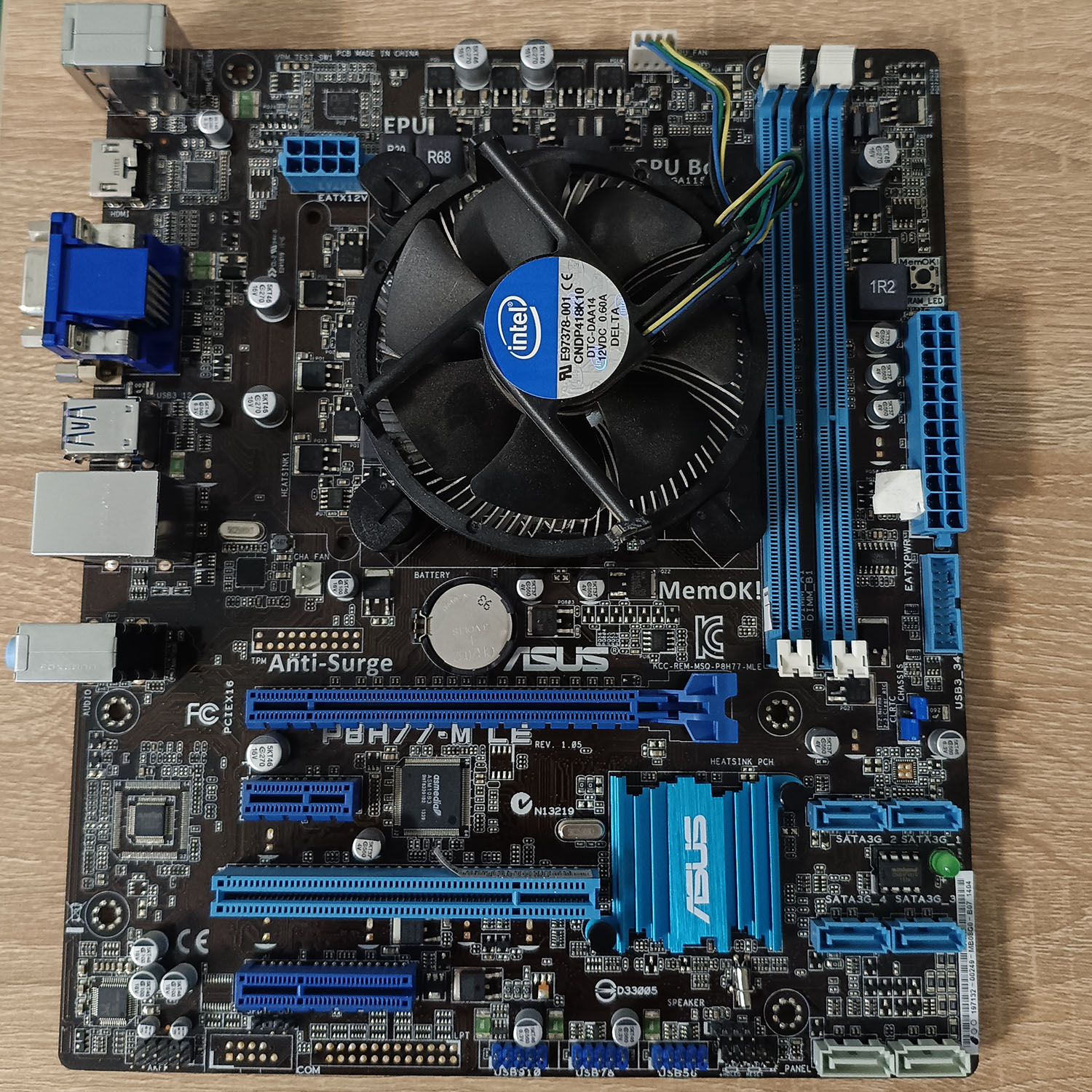 ASUS P8H77-M LE