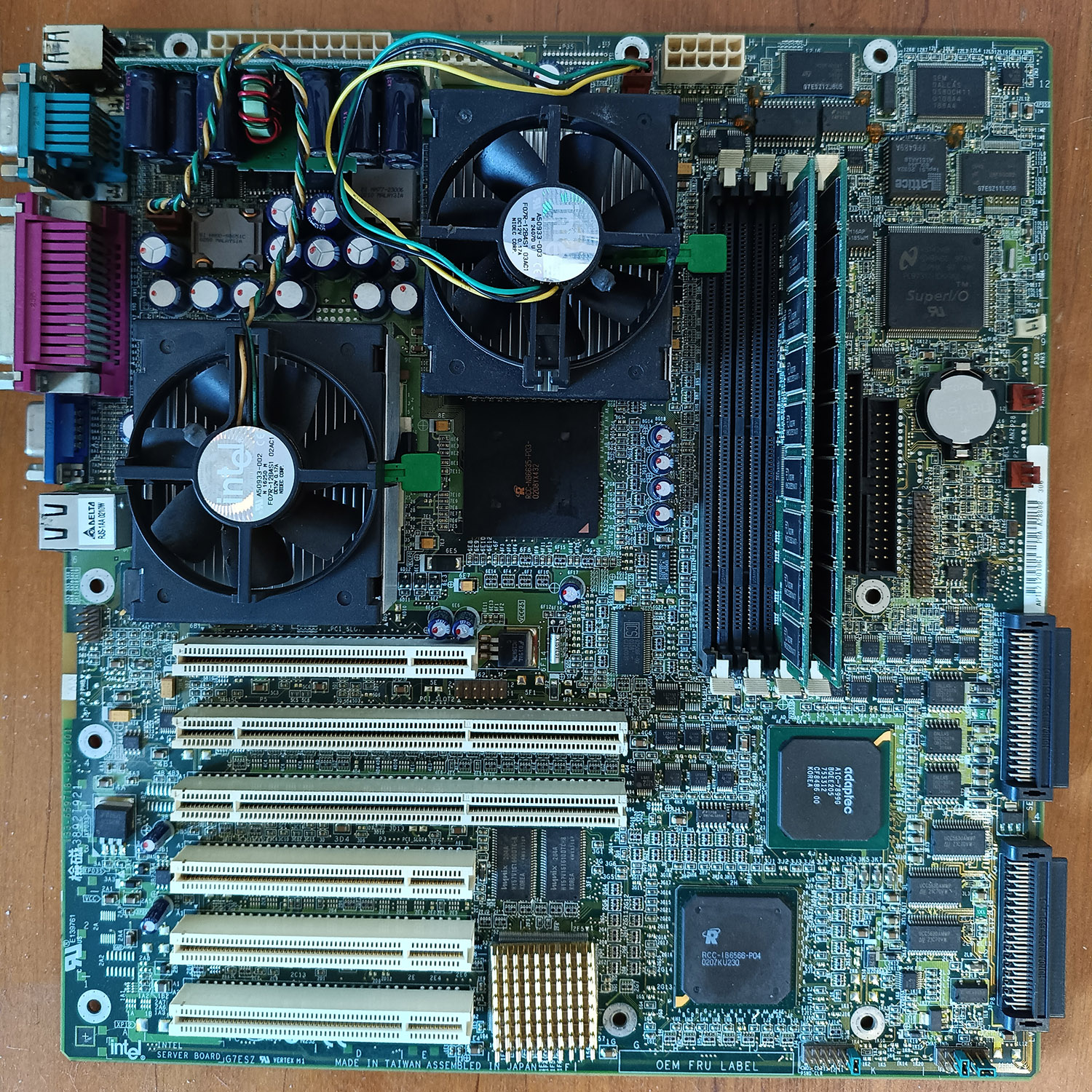 Intel SERVER BOARD G7ESZ VERTEX M1